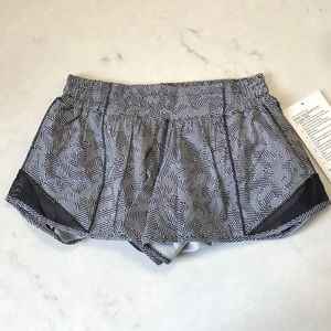 Hotty Hot Shorts 2.5” *Lined